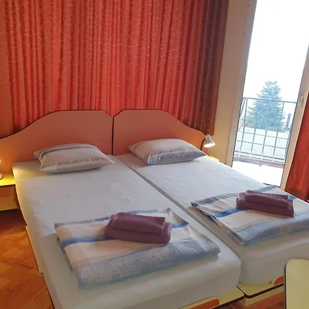 Otel Family Pier 3*
