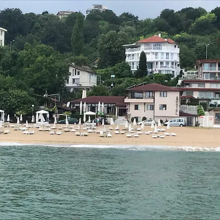 Family Pier 3* גולדן סנדס
