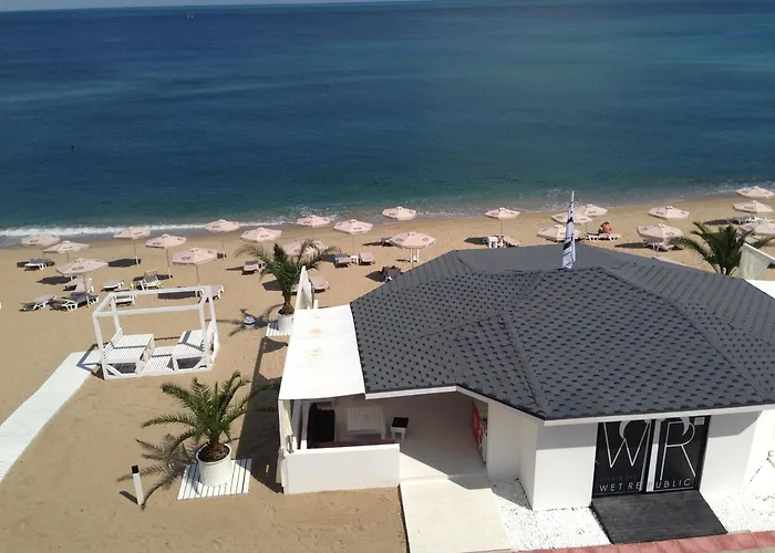 מלון Family Pier 3*