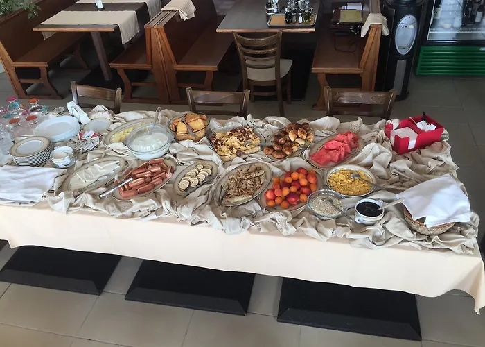 Family Pier מלון גולדן סנדס