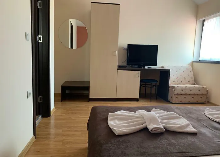 Family Pier 3* גולדן סנדס