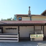 Family Pier Szálloda 3*