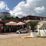 Family Pier Aranyhomok