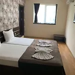 Family Pier Szálloda 3*