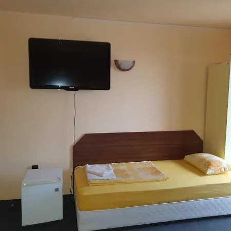 ホテル Family Hotel Piter 3*