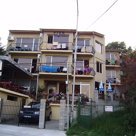 מלון Family Pier 3*