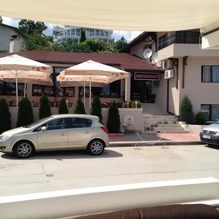 Family Hotel Piter