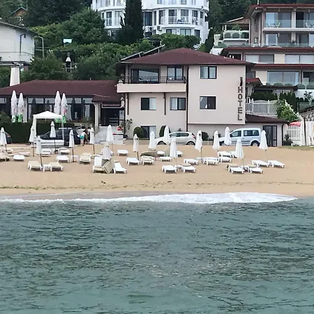 Family Pier